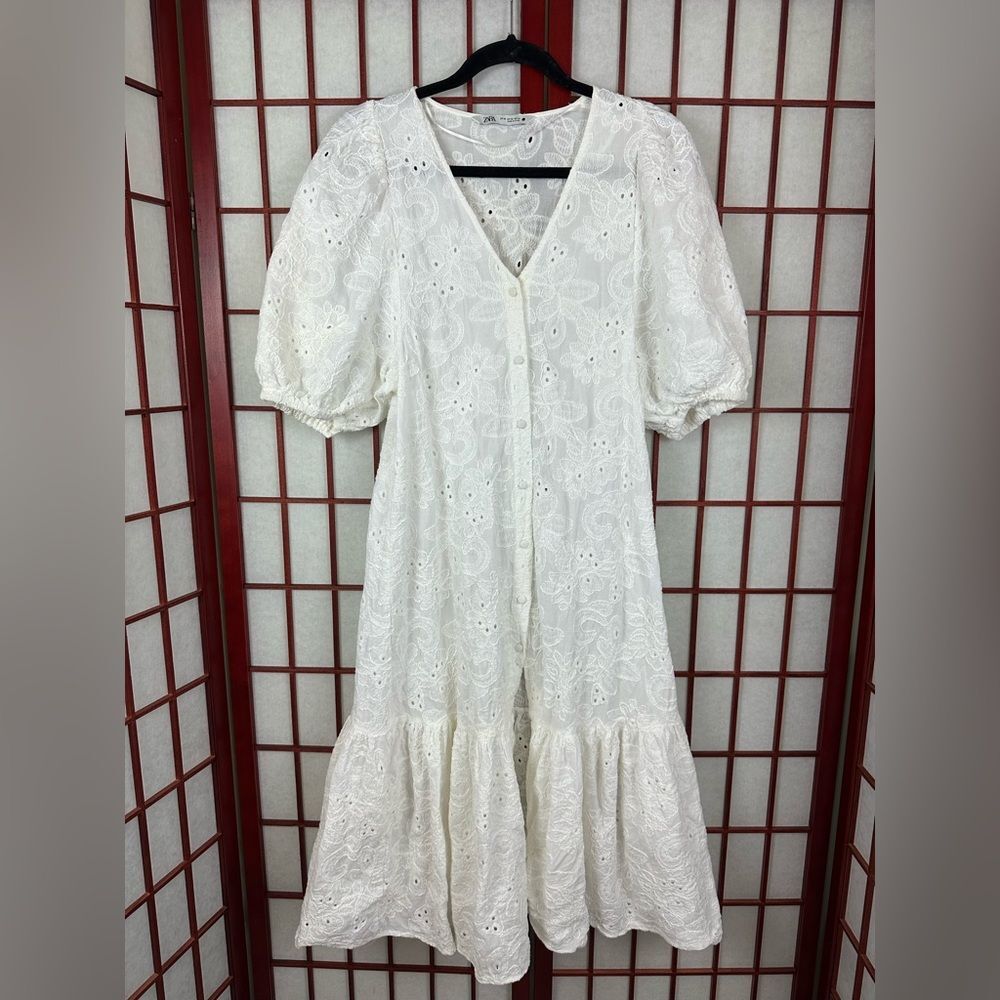 Zara White Eyelet Puff Sleeve Midi Dress Cottagecore Spring Easter Size XS